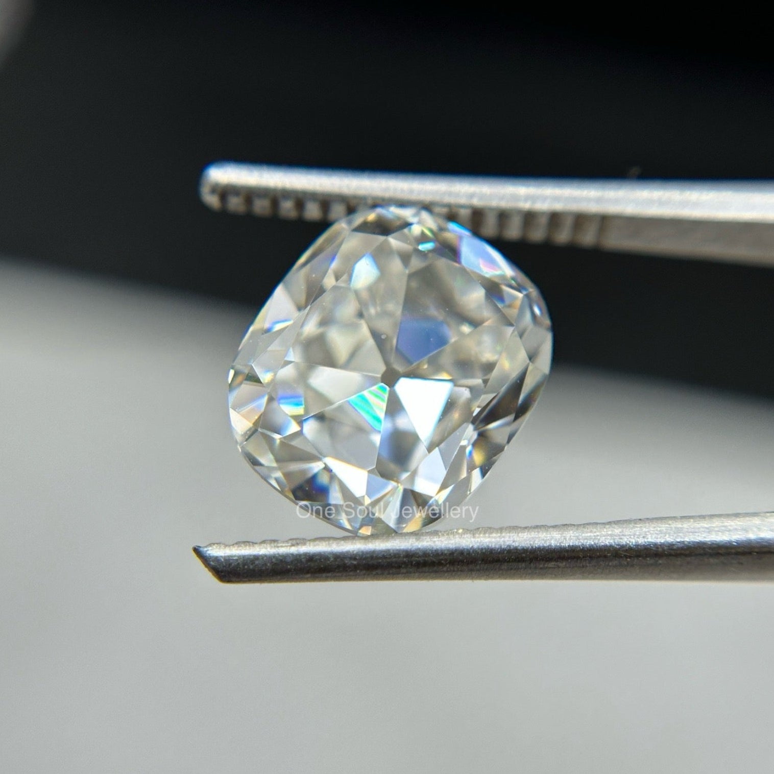 Vintage 3.60 CT Near Colorless Old Mine Cushion Moissanite, VVS Antique Moissanite for Custom Engagement Ring, Wedding Jewelry, Pendants etc