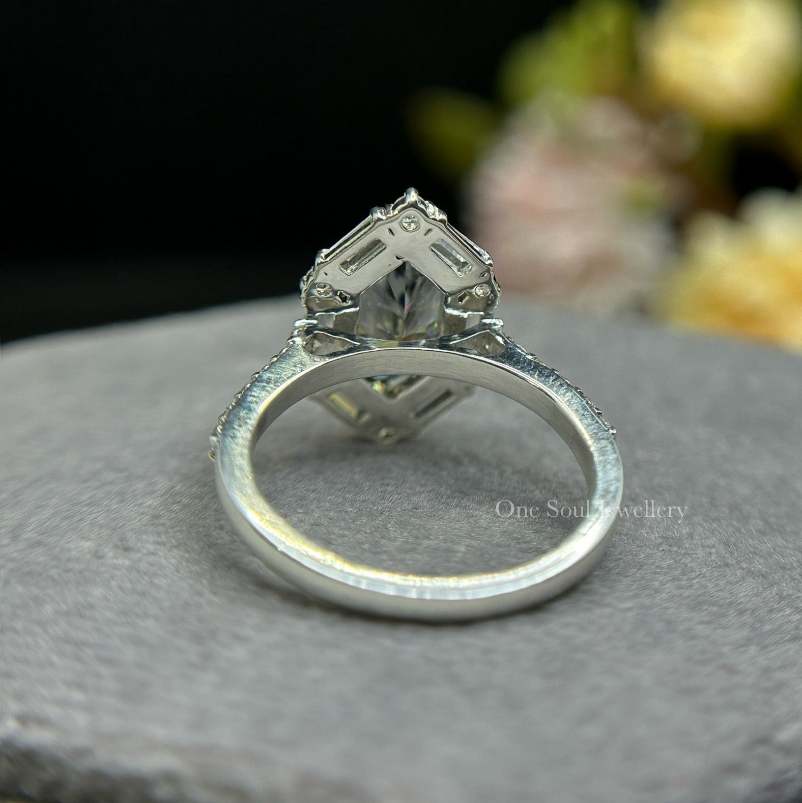 Dutch Marquise Dark Grey Moissanite Engagement Ring, Vintage Baguette & Round Halo Wedding Ring, Promise Ring for Women, Bridal Set Ring
