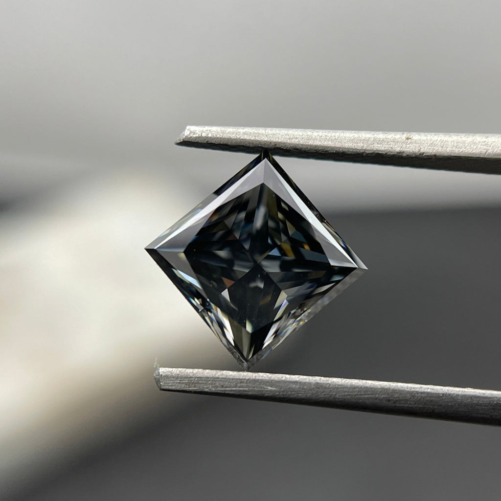 1.00 to 5.00 CT Dark Grey Princess Cut Loose Moissanite Stone. Fancy Grey Moissanite for Engagement Ring. Wholesale Price. VVS1 Grade Stone