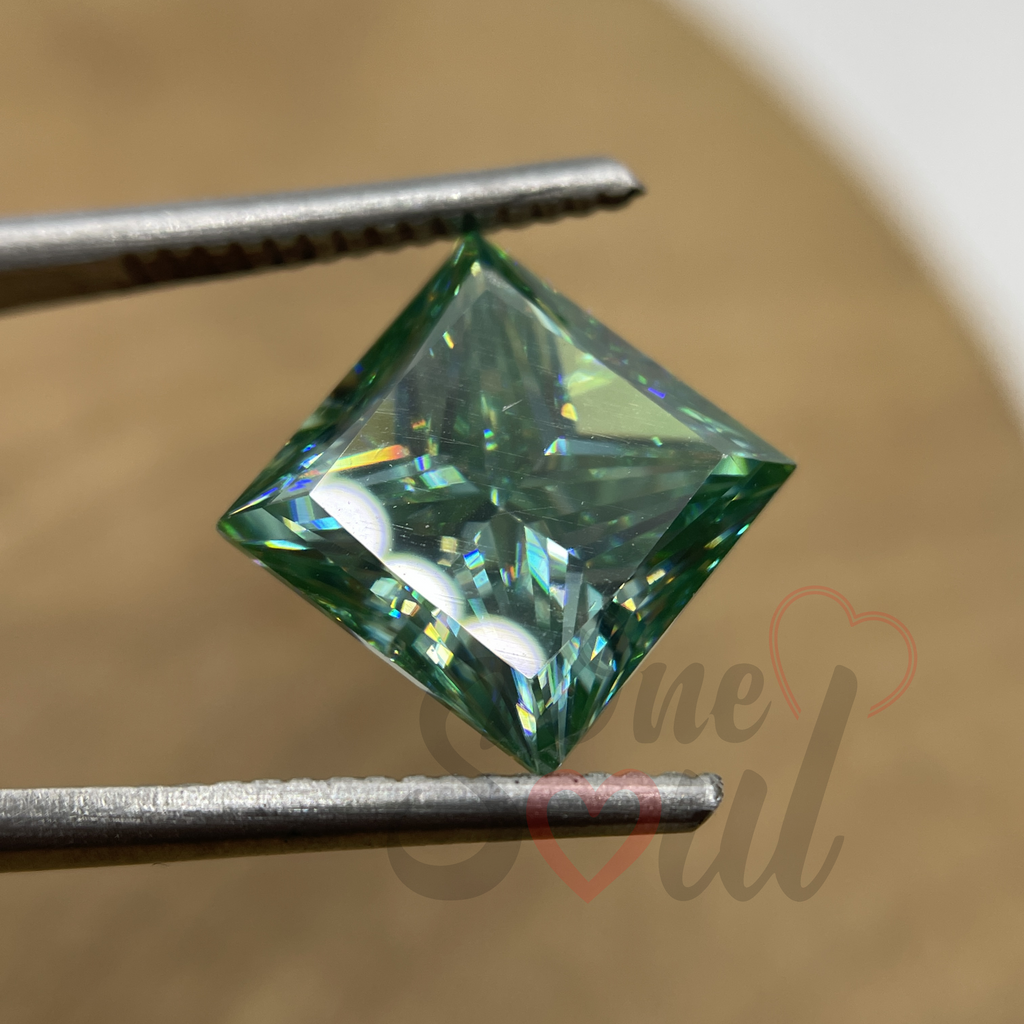 Loose Moissanite Princess Cut for Jewelry. Green Loose Moissanite. 1CT to 5CT Unique Moissanite. Customize Fancy Jewelry Moissanite for Gift