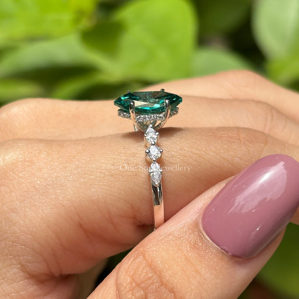 Dark Green Marquise Moissanite Engagement Ring, Claw Prongs, 10K/14K/18K Gold Wedding Ring, Accent Marquise Moissanite, Hidden Halo Ring