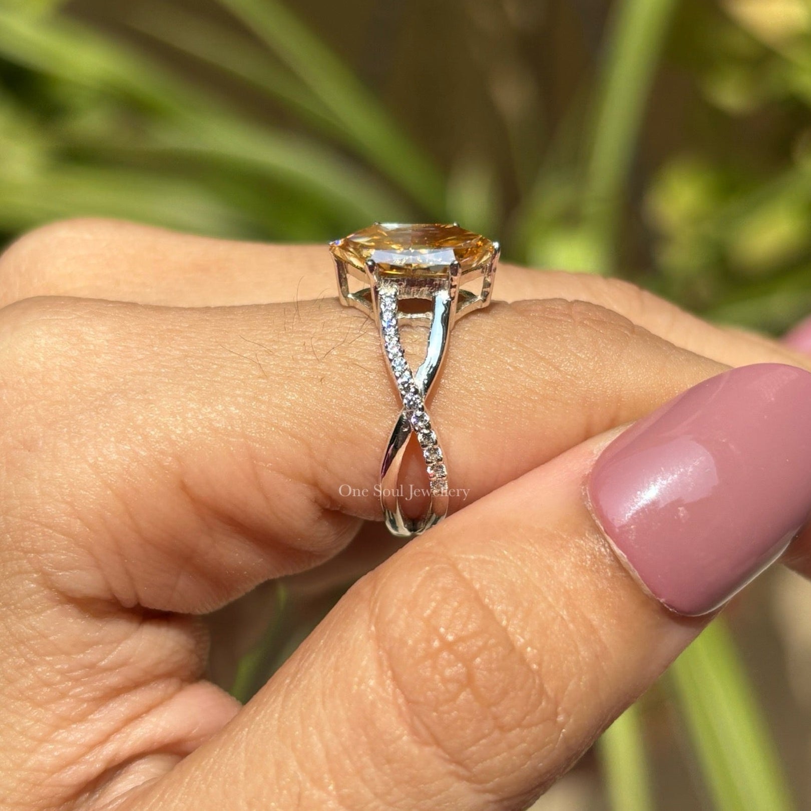 Dutch Marquise Cut 2.00 CT Champagne Moissanite Engagement Ring, Twisted Shank Accent Wedding Ring, Claw Prongs, Rings for Women