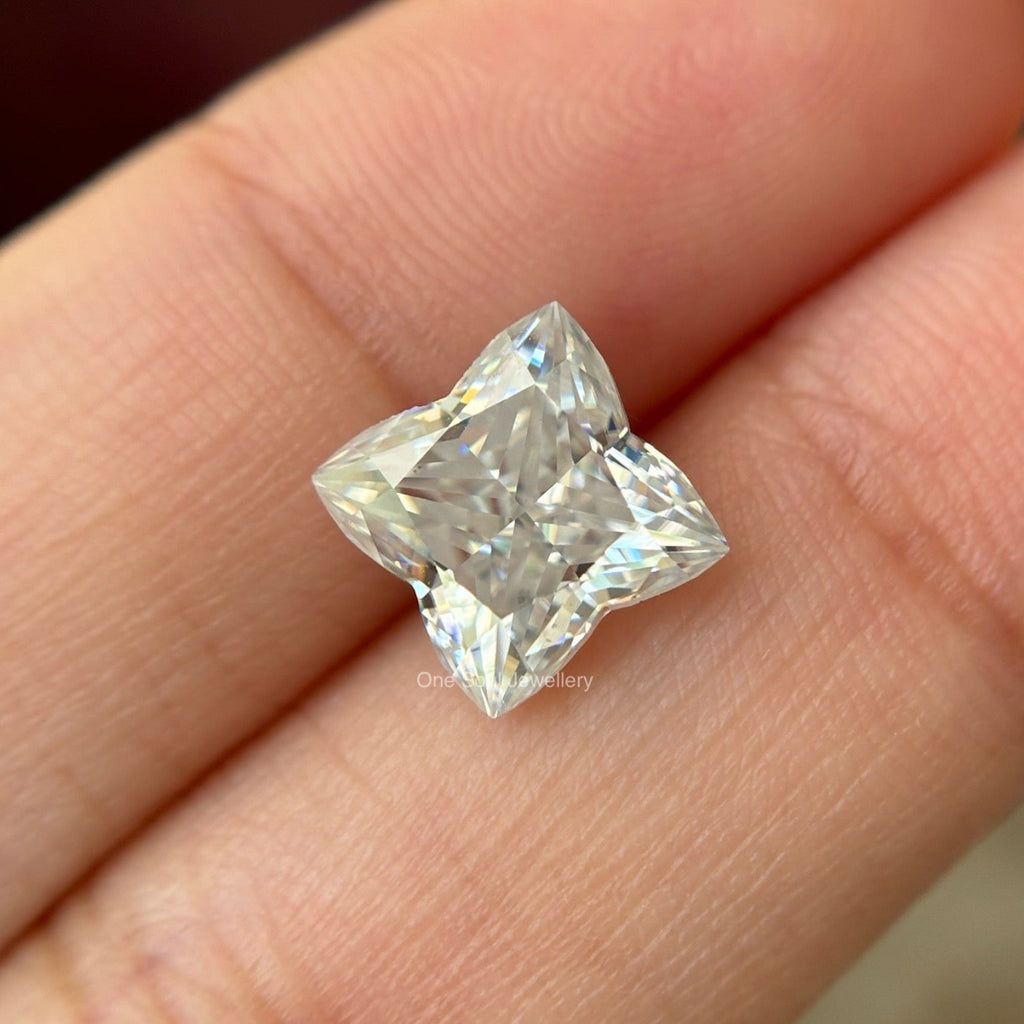 Antique 3.00CT Four Leaf Clover Loose Moissanite, Hand Cut Fancy Moissanite for Unique Jewelry, Best Flower Shape Diamond Alternative