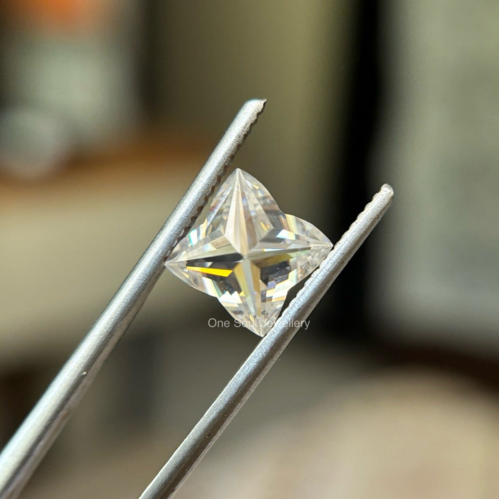 Antique 3.00CT Four Leaf Clover Loose Moissanite, Hand Cut Fancy Moissanite for Unique Jewelry, Best Flower Shape Diamond Alternative