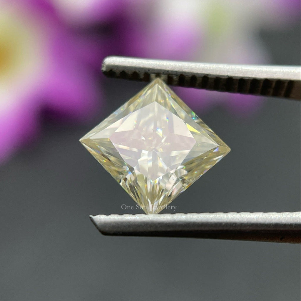 Light Yellow Princess Cut Loose Moissanite, VVS1 Grade Yellow Moissanite for Rings and Jewelry Making, Fancy Yellow Moissanite Diamond